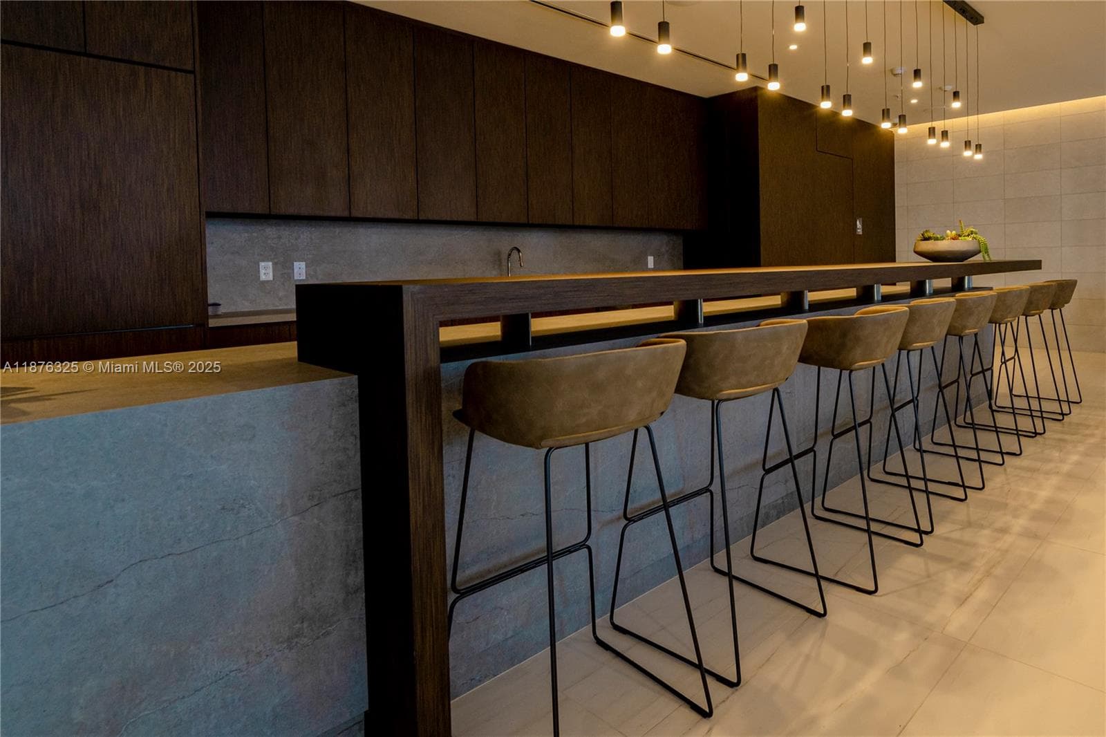 Quadro Condo, Miami, FL — 28