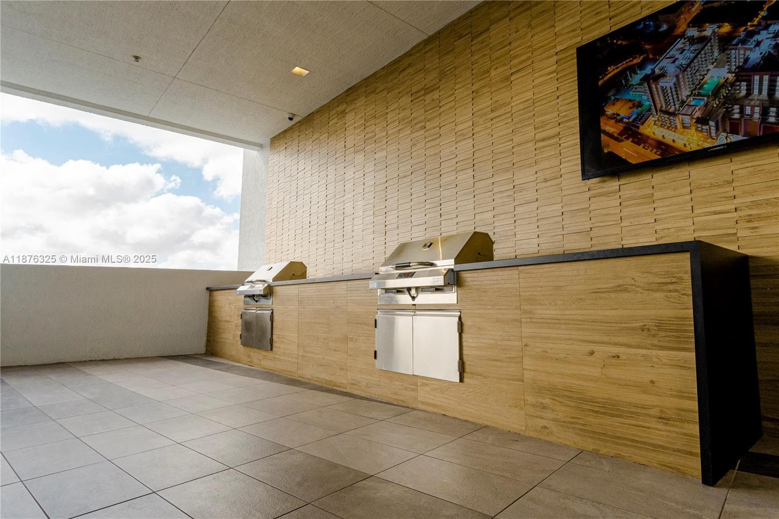 Quadro Condo, Miami, FL — 24