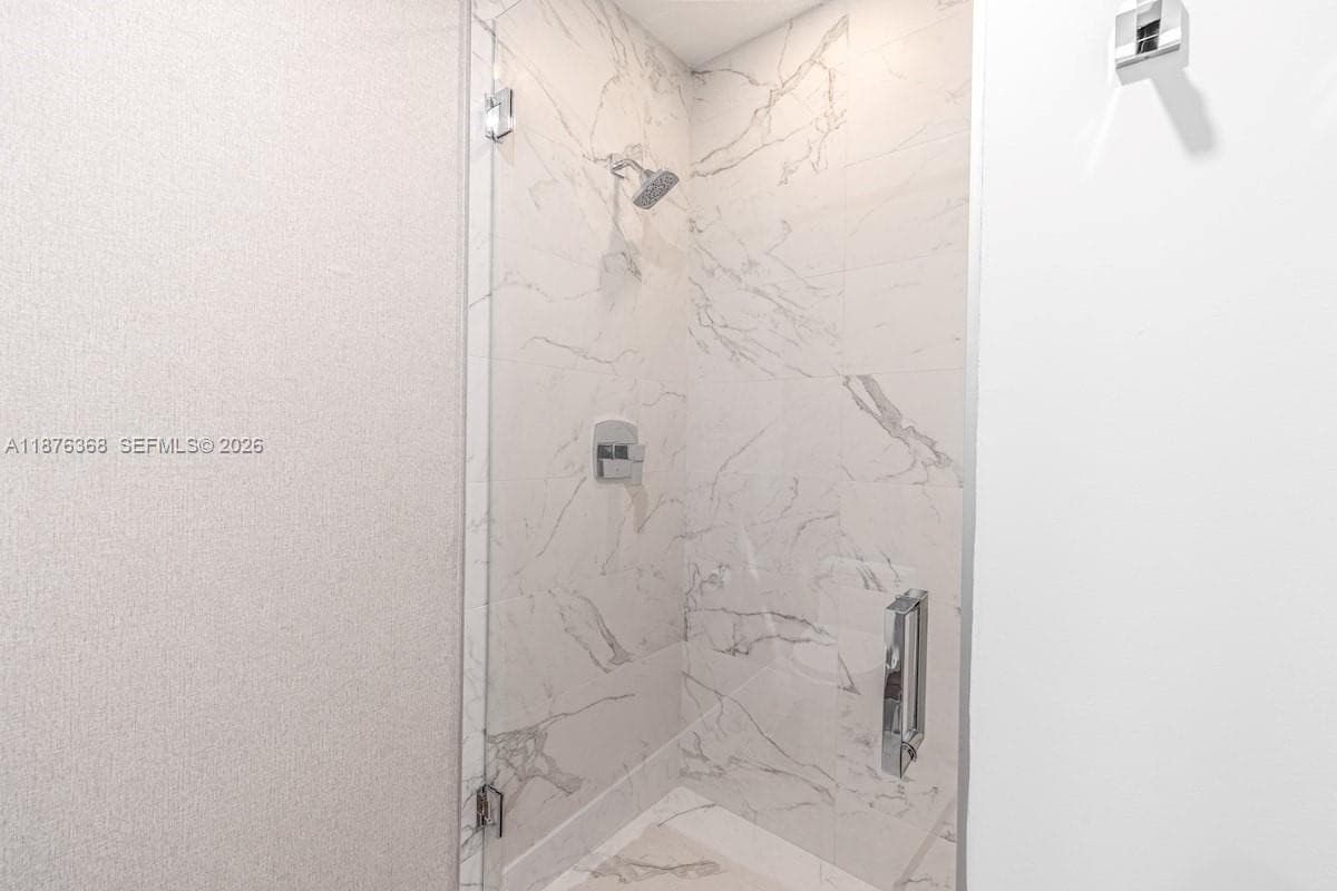 17550 Collins Ave # 1003, Sunny Isles Beach FL 33160 — 32