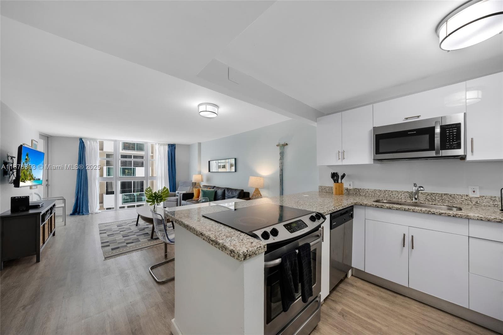 1228 West Ave # 312, Miami Beach FL 33139 — 9