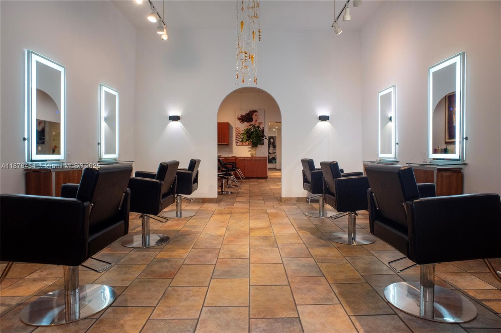 345 MIRACLE MILE, Coral Gables FL 33134 — 2