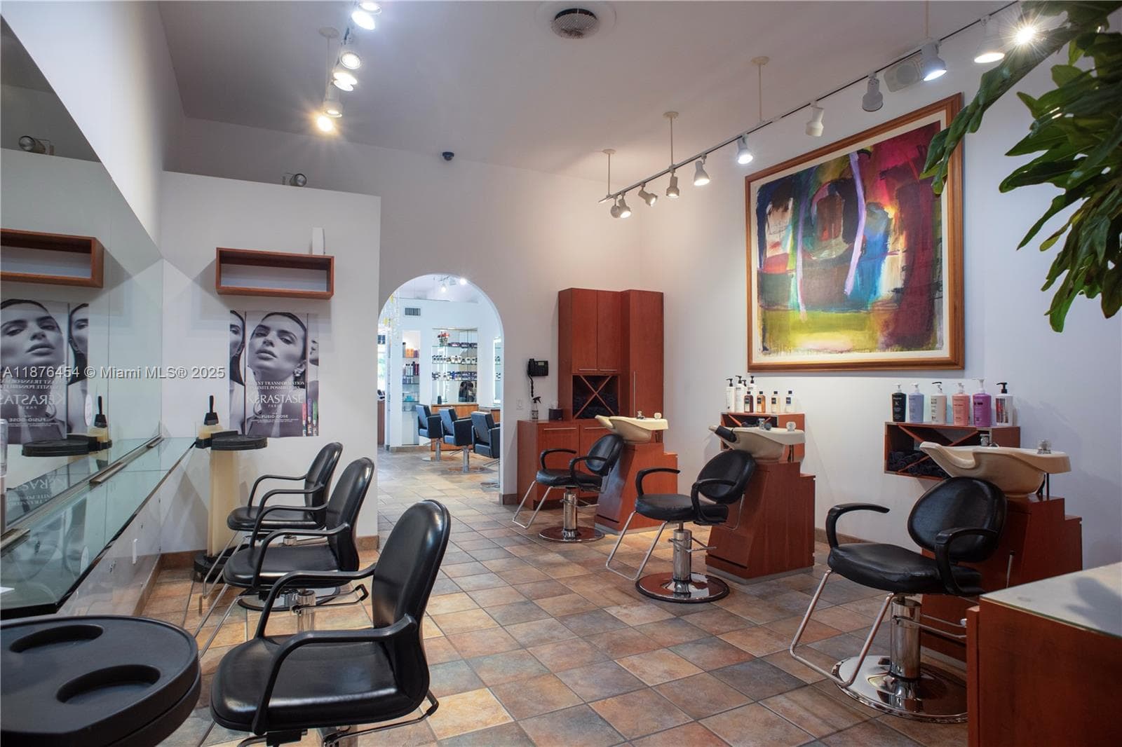 345 MIRACLE MILE, Coral Gables FL 33134 — 12