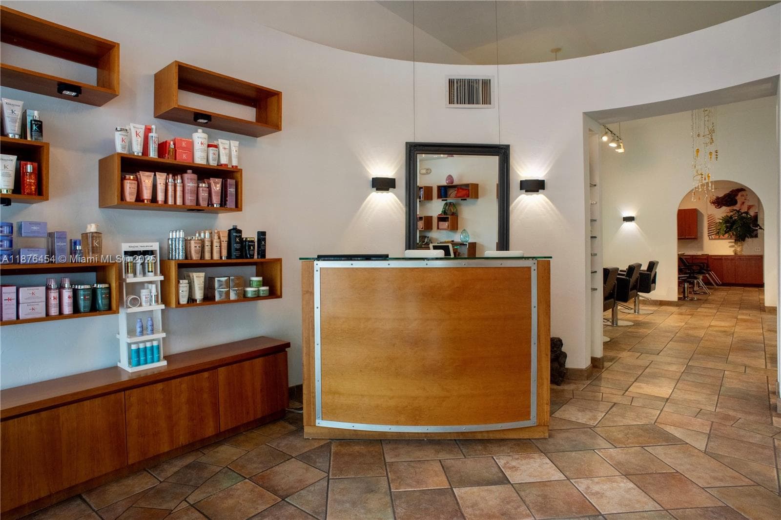 345 MIRACLE MILE, Coral Gables FL 33134 — 3