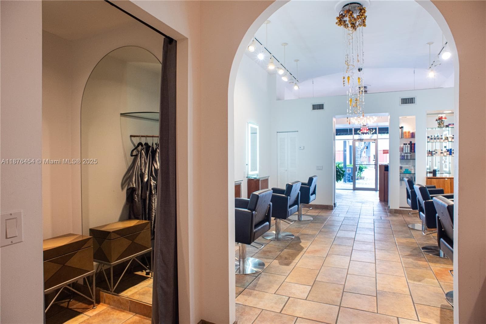 345 MIRACLE MILE, Coral Gables FL 33134 — 11