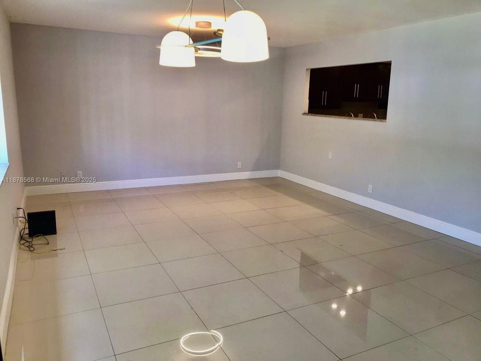 20381 NE 30th Ave # 7, Aventura FL 33180 — 9