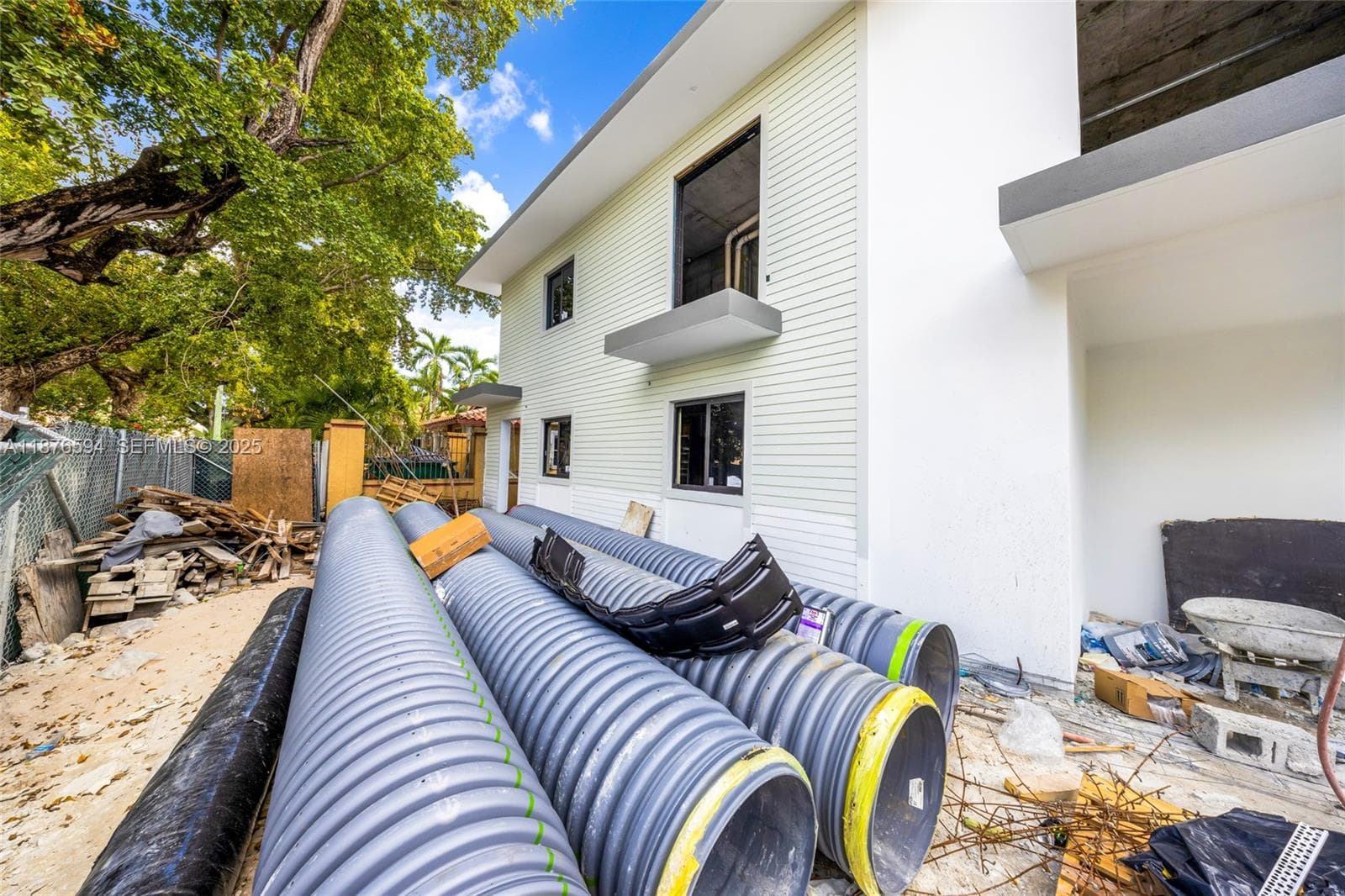1254 SW 2nd St, Miami FL 33135 — 3