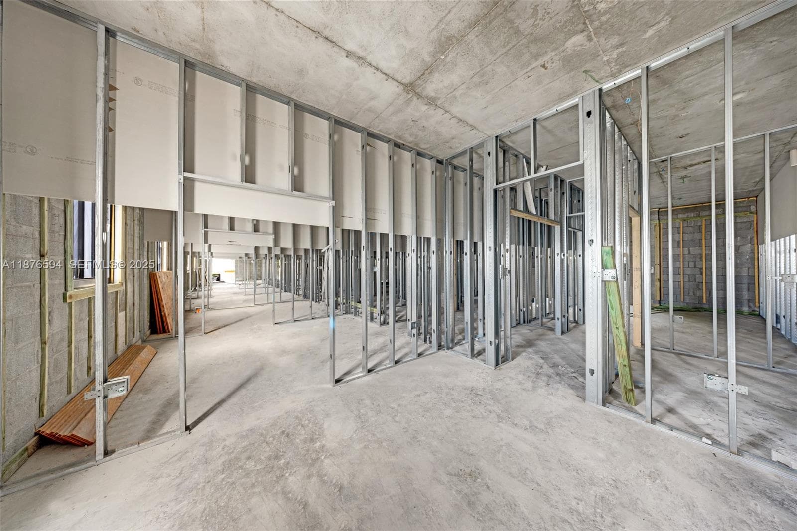 1254 SW 2nd St, Miami FL 33135 — 36