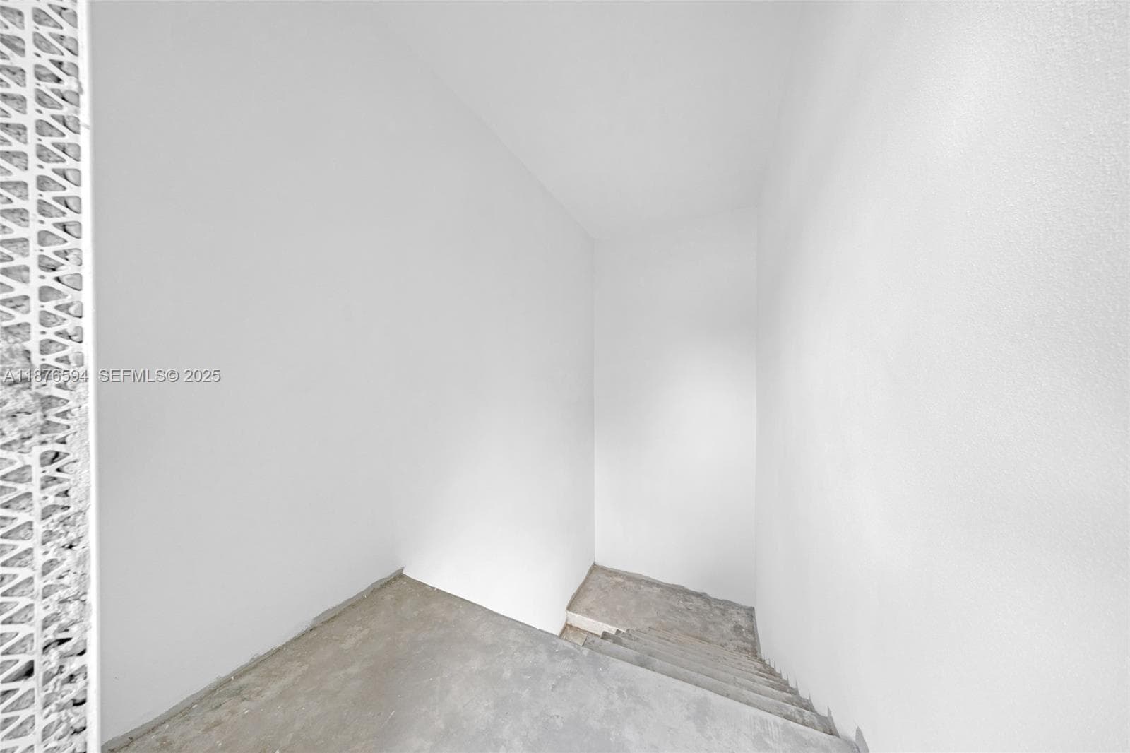 1254 SW 2nd St, Miami FL 33135 — 41