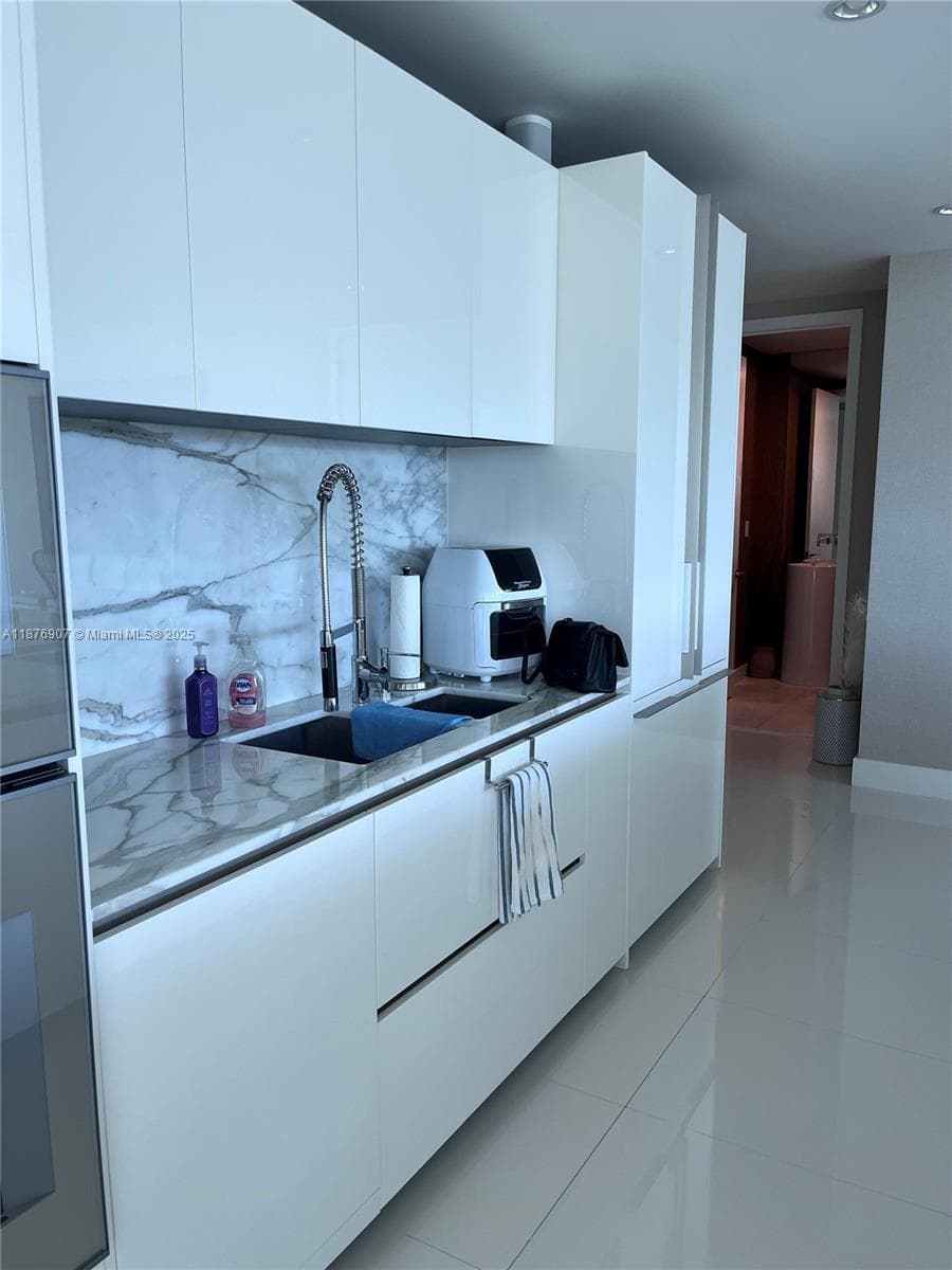 10201 Collins Ave # 301, Bal Harbour FL 33154 — 10