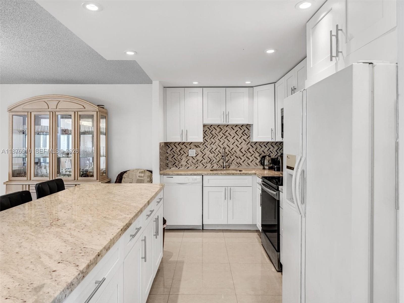 20401 NE 30th Ave # 8, Aventura FL 33180 — 3