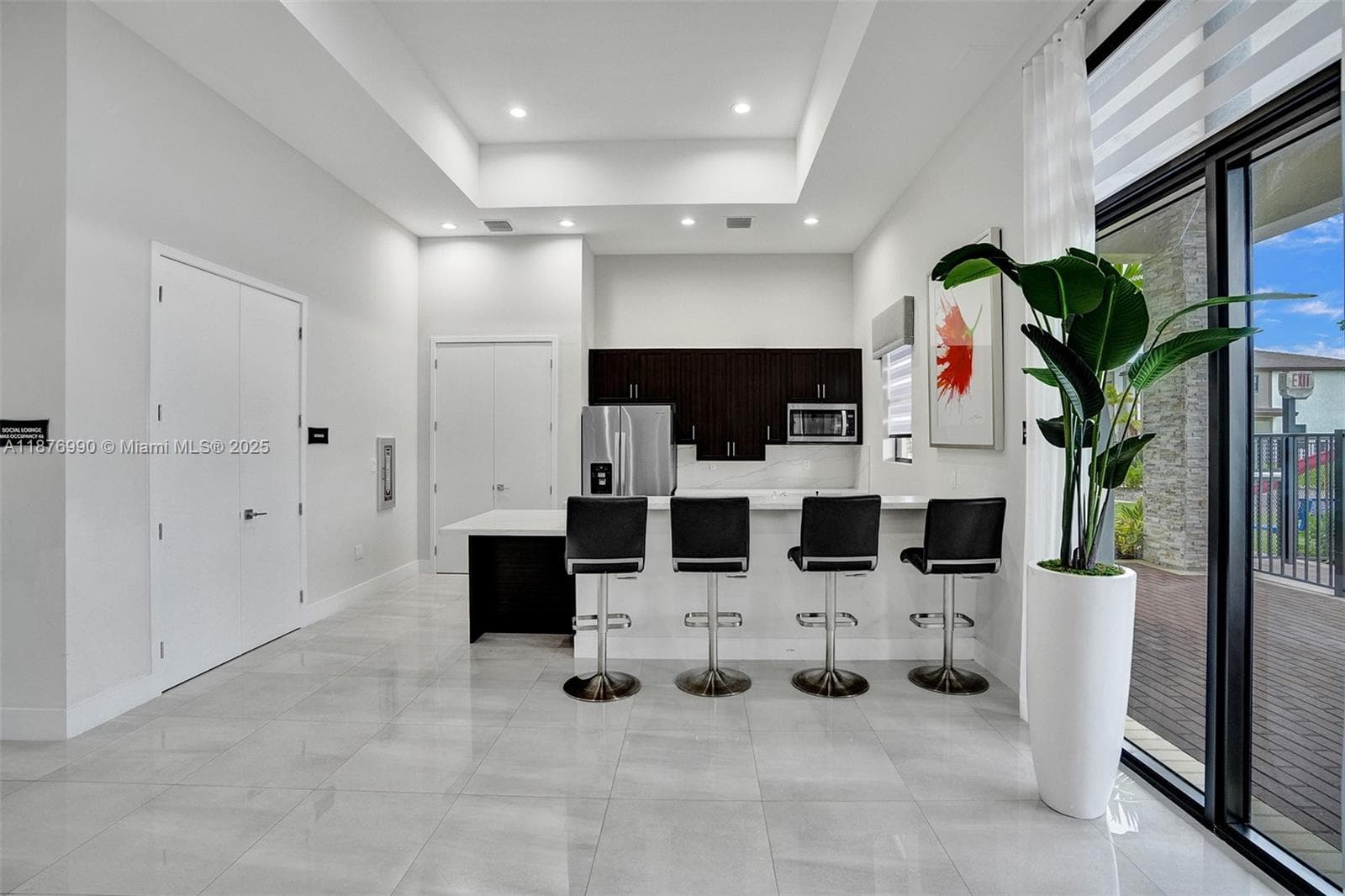 403 NE 212th St, Miami FL 33179 — 49