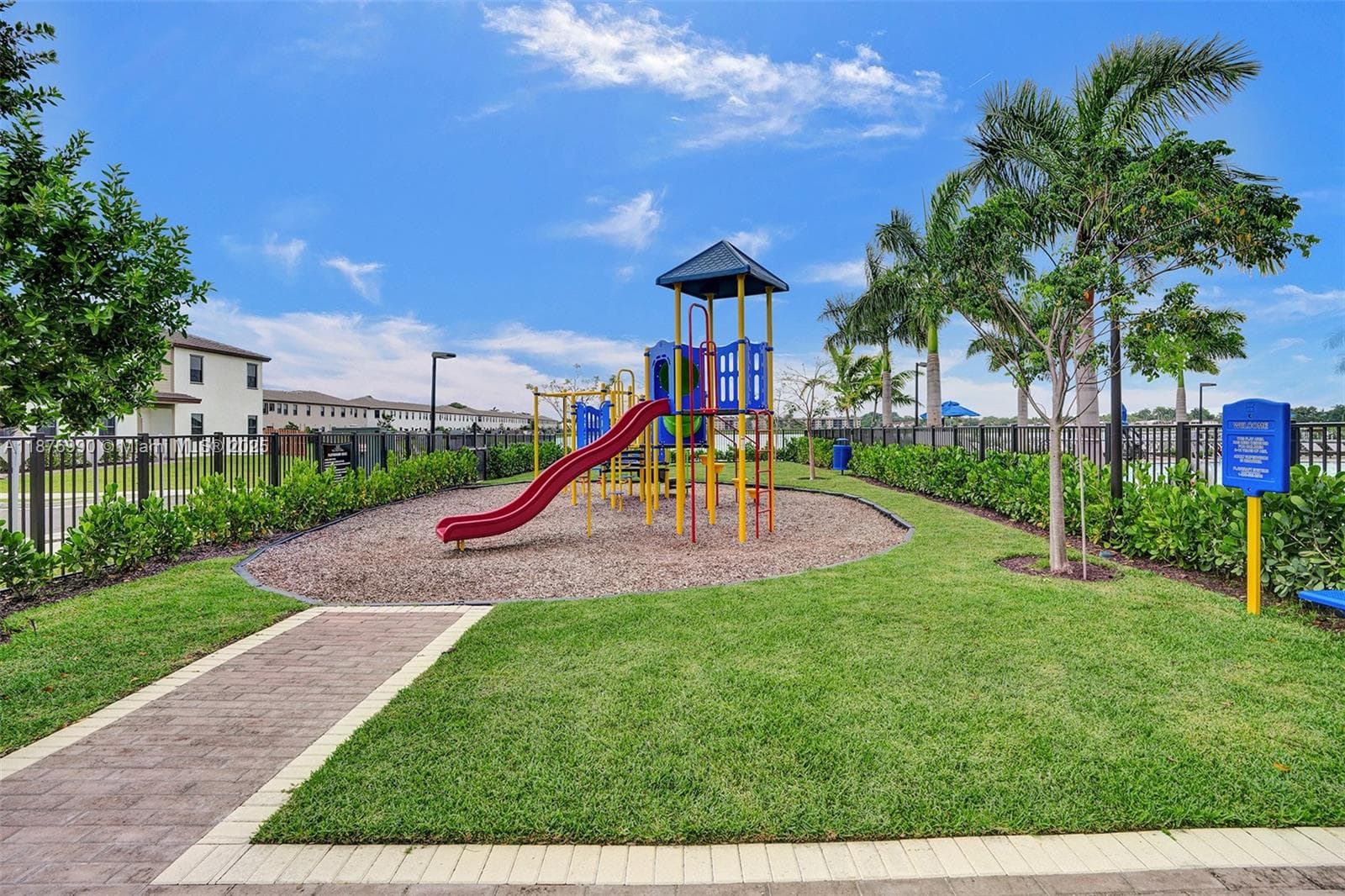 403 NE 212th St, Miami FL 33179 — 51