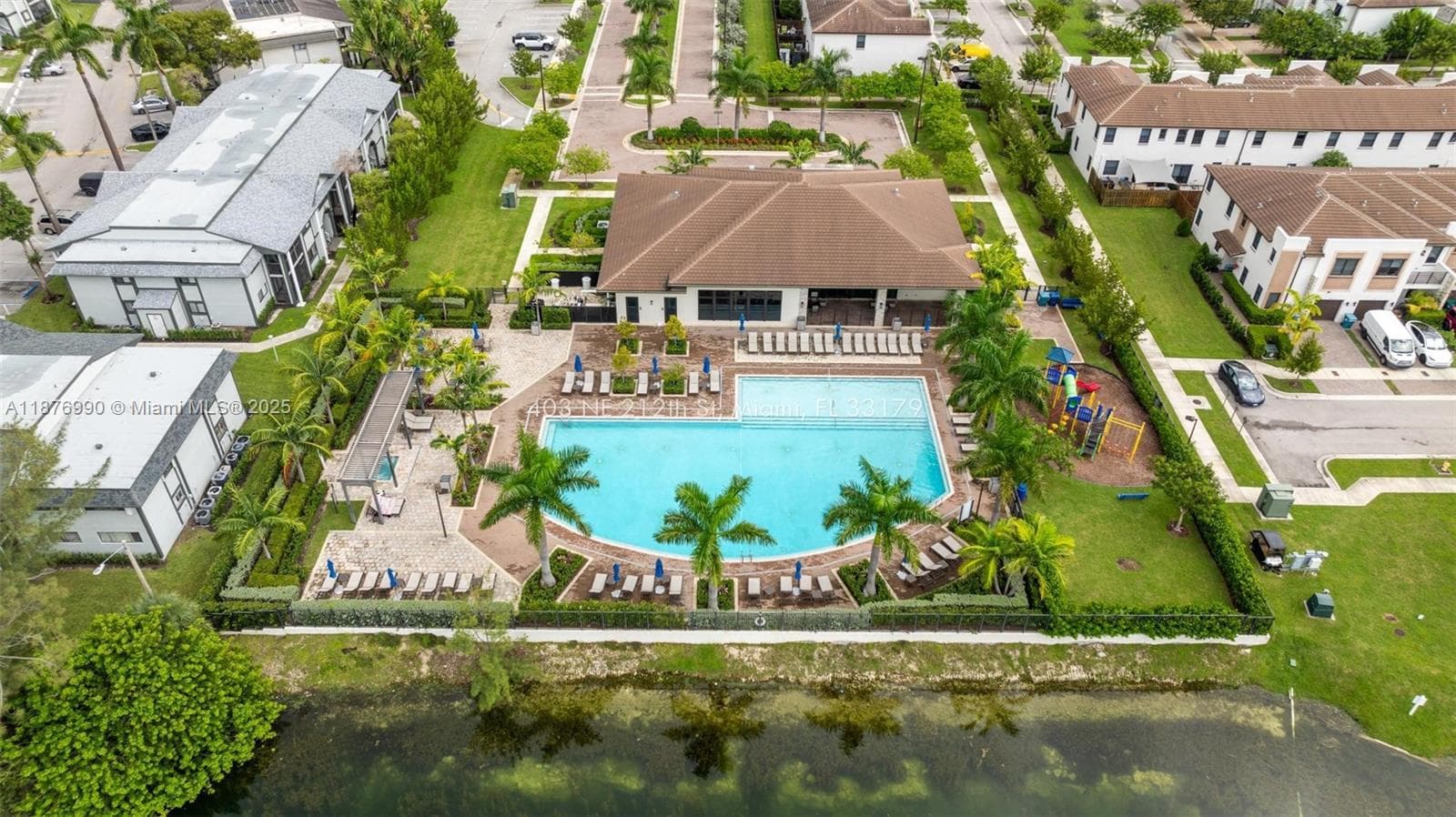 403 NE 212th St, Miami FL 33179 — 44