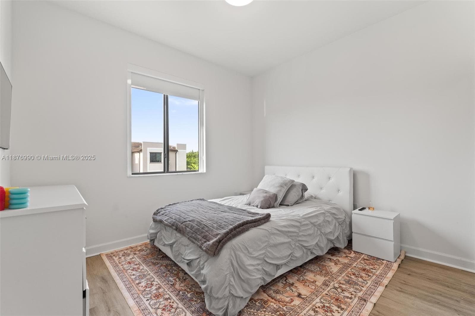 403 NE 212th St, Miami FL 33179 — 29
