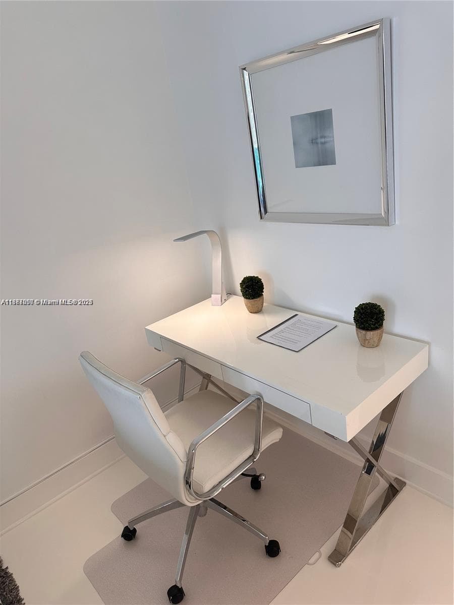 2301 Collins Ave # 611, Miami Beach FL 33139 — 12