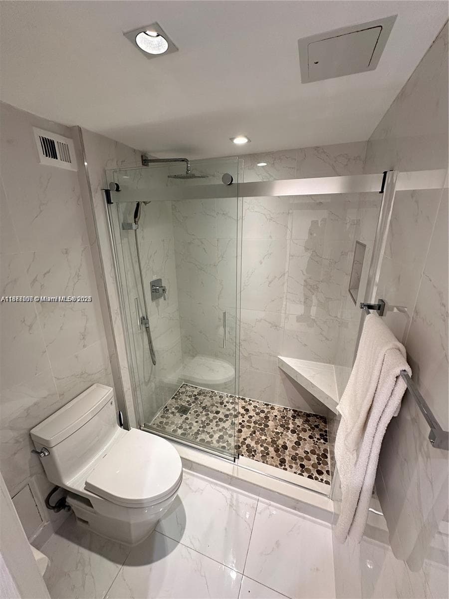 2301 Collins Ave # 611, Miami Beach FL 33139 — 10