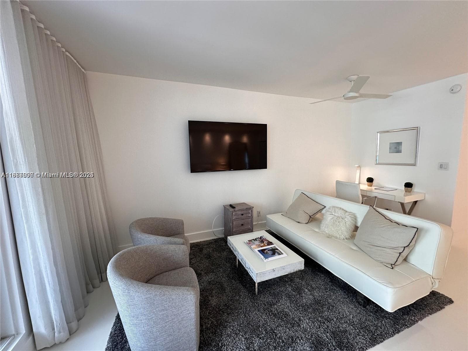 2301 Collins Ave # 611, Miami Beach FL 33139 — 11