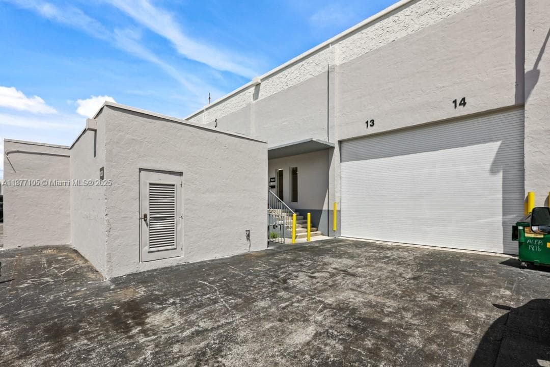 1700 NW 82nd Ave # 1820, Doral FL 33126 — 3