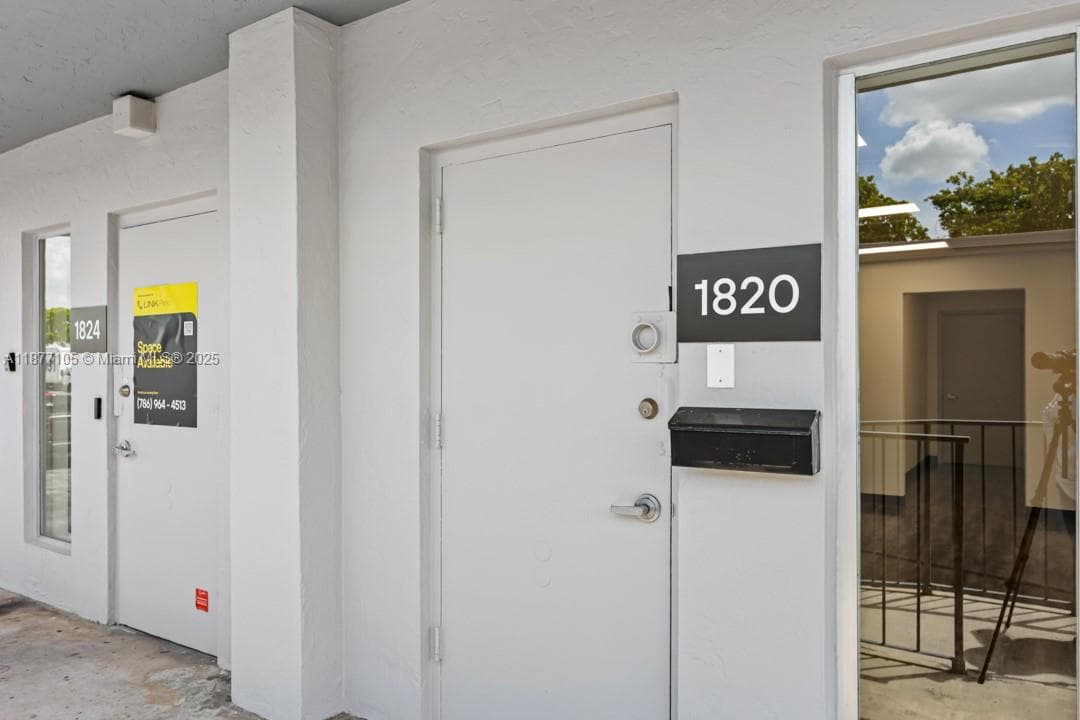 1700 NW 82nd Ave # 1820, Doral FL 33126 — 5