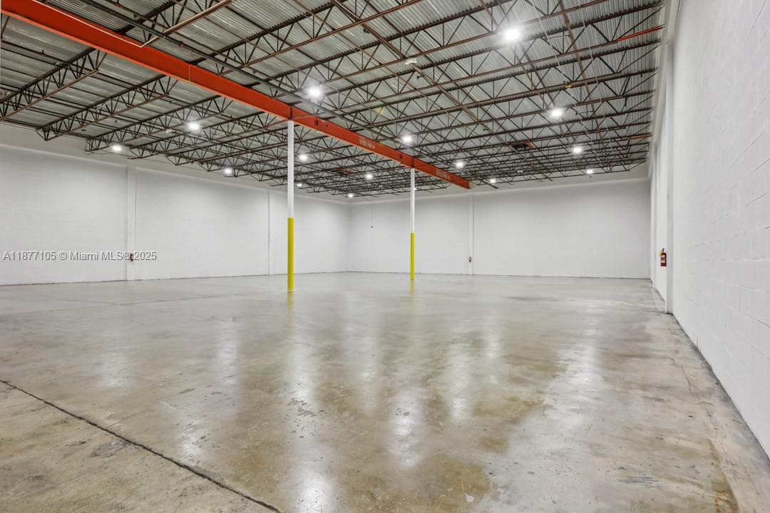 1700 NW 82nd Ave # 1820, Doral FL 33126 — 24