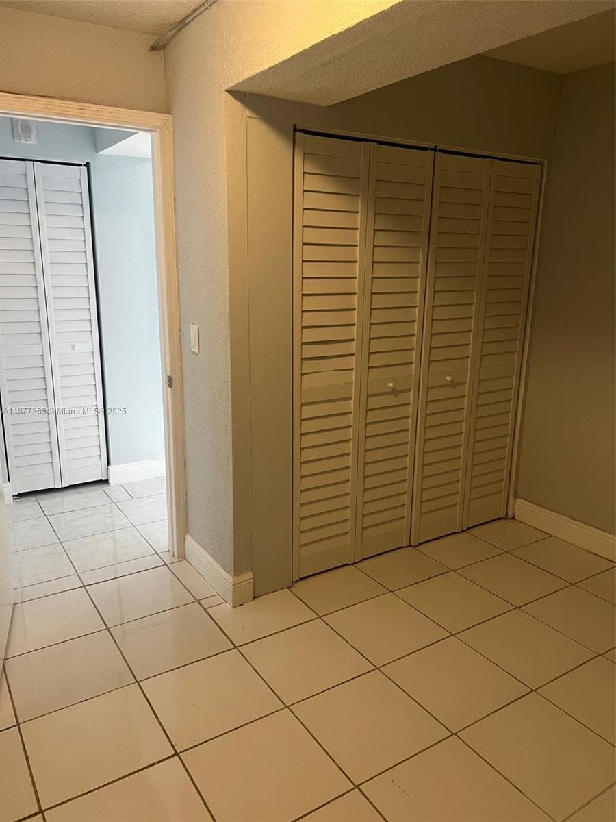1780 NE 191st St # 2, Miami FL 33179 — 10