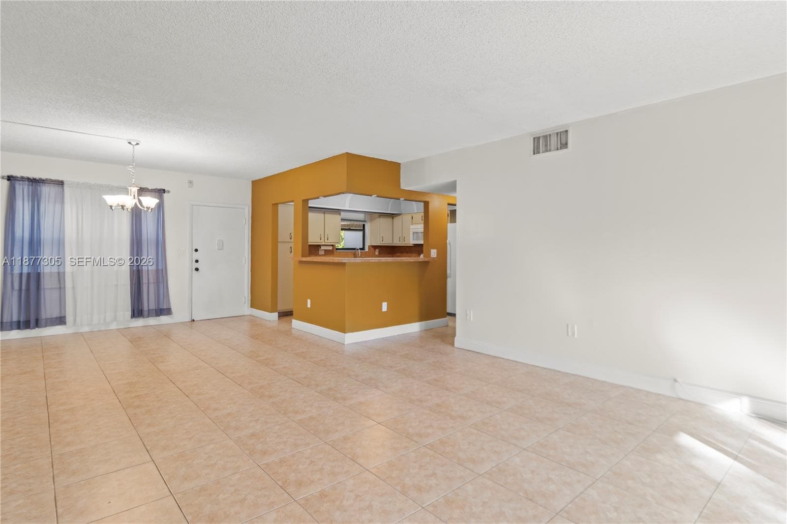 481 Ives Dairy Rd # 4, Miami FL 33179 — 7