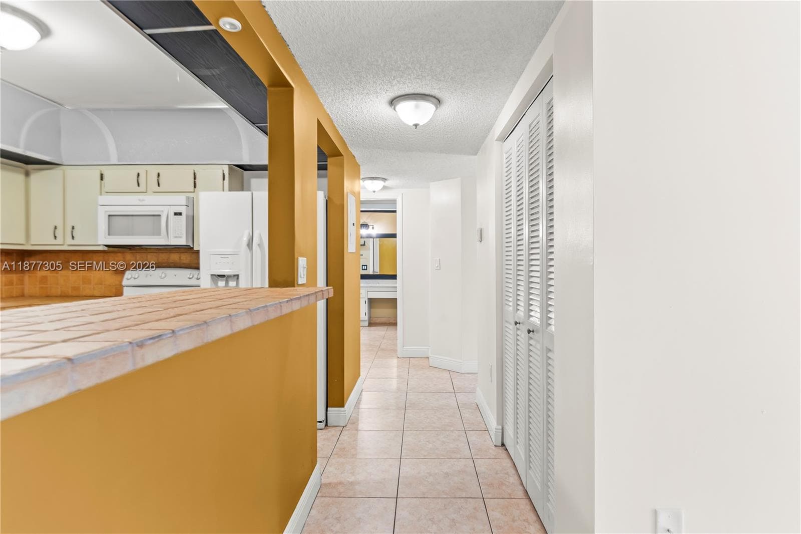 481 Ives Dairy Rd # 4, Miami FL 33179 — 8