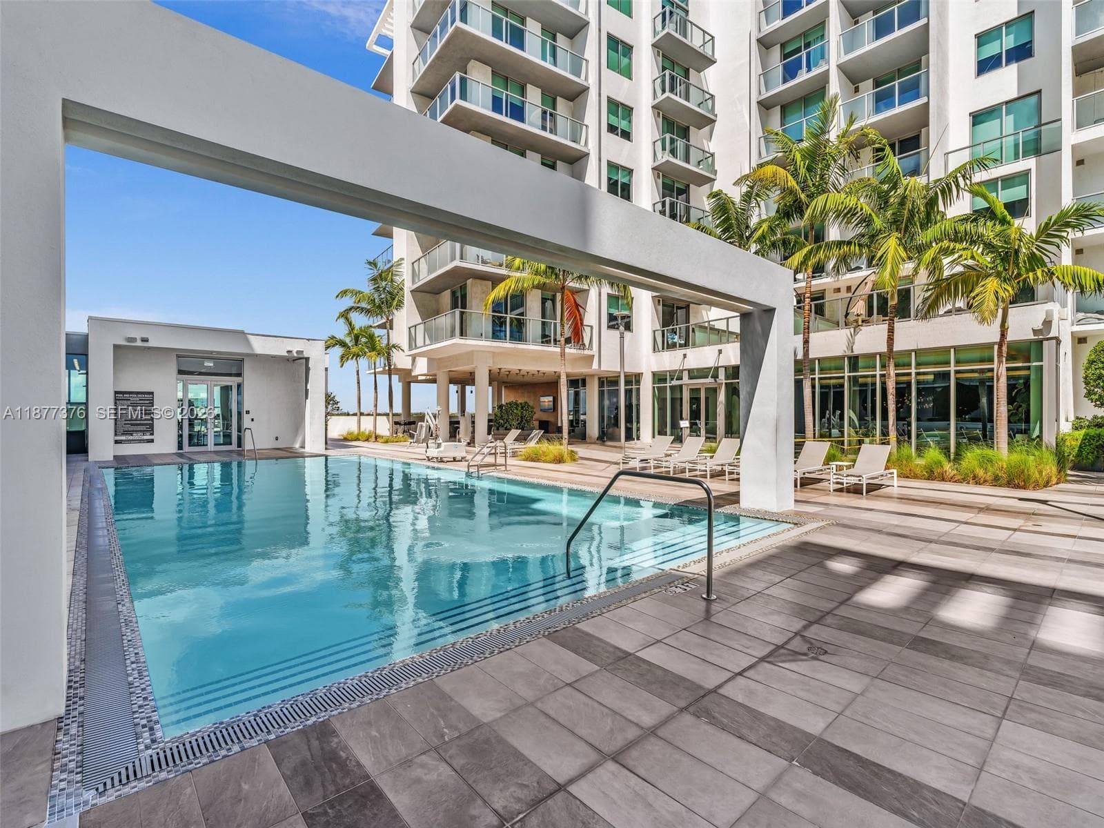 3900 Biscayne Blvd # 616, Miami FL 33137 — 55