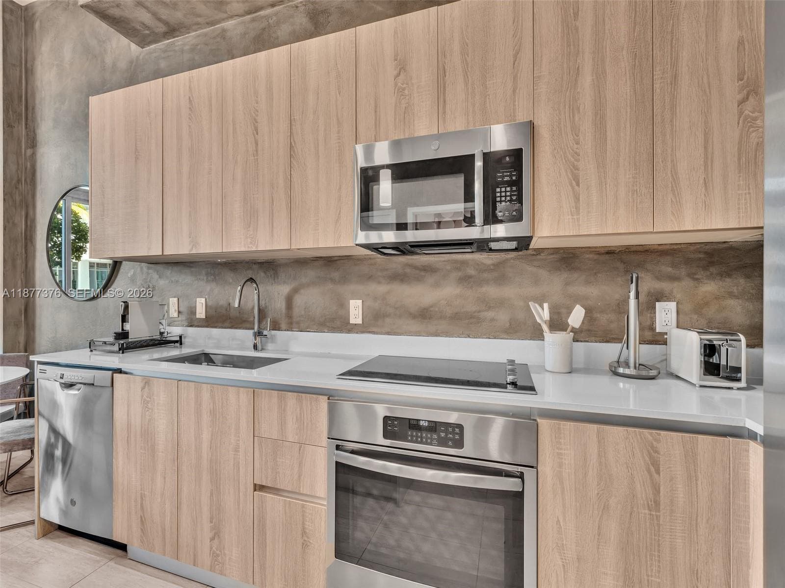 3900 Biscayne Blvd # 616, Miami FL 33137 — 11