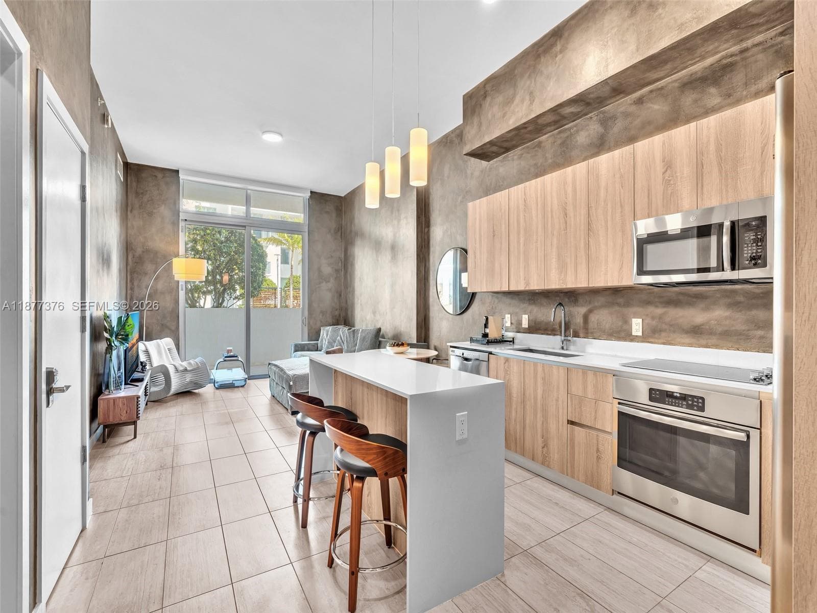 3900 Biscayne Blvd # 616, Miami FL 33137 — 4