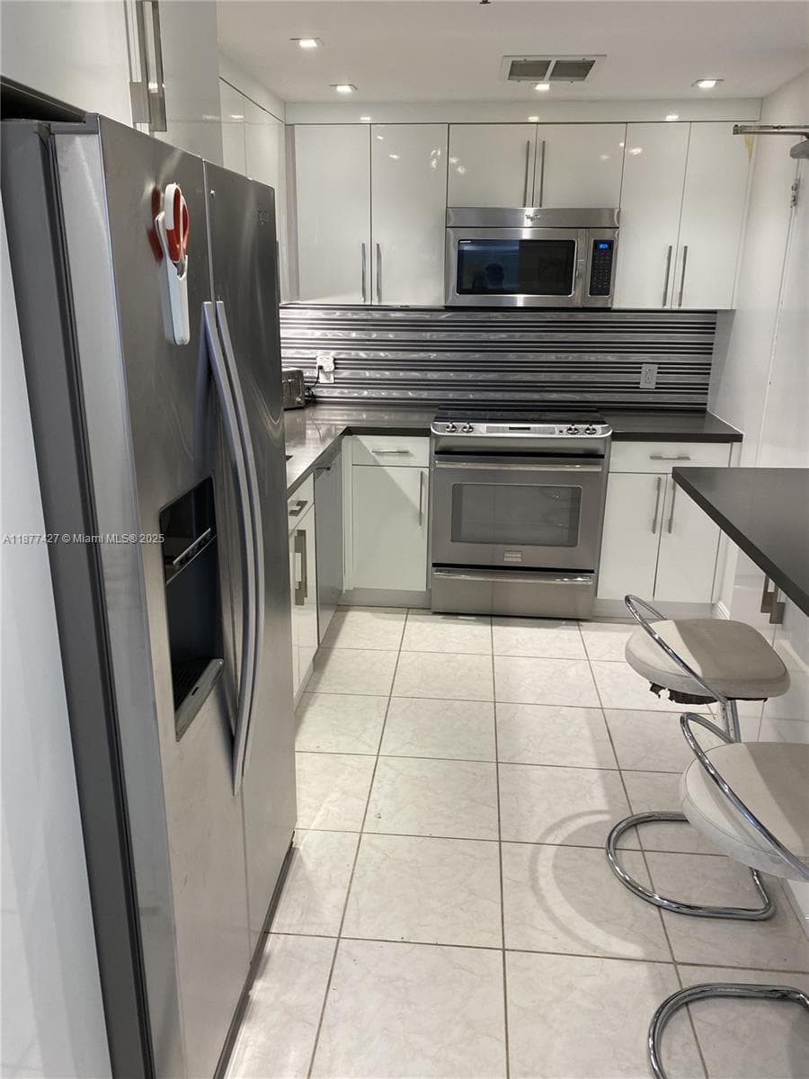 10185 Collins Ave # 319, Bal Harbour FL 33154 — 12
