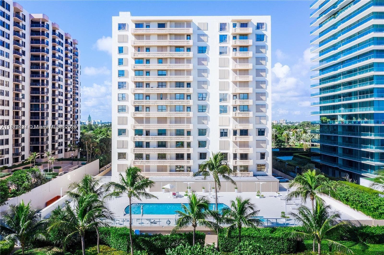 10185 Collins Ave # 319, Bal Harbour FL 33154 — 1