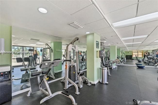 10185 Collins Ave # 319, Bal Harbour FL 33154 — 20