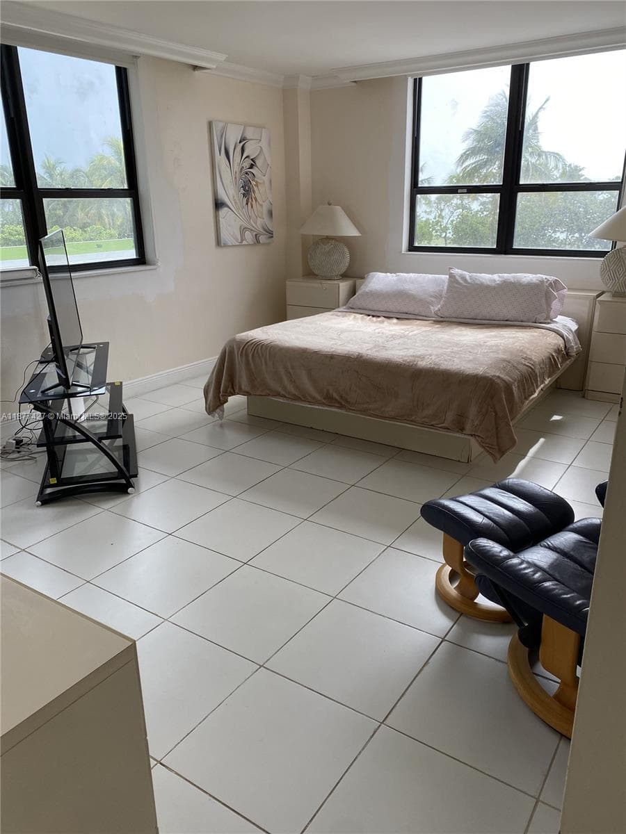 10185 Collins Ave # 319, Bal Harbour FL 33154 — 14