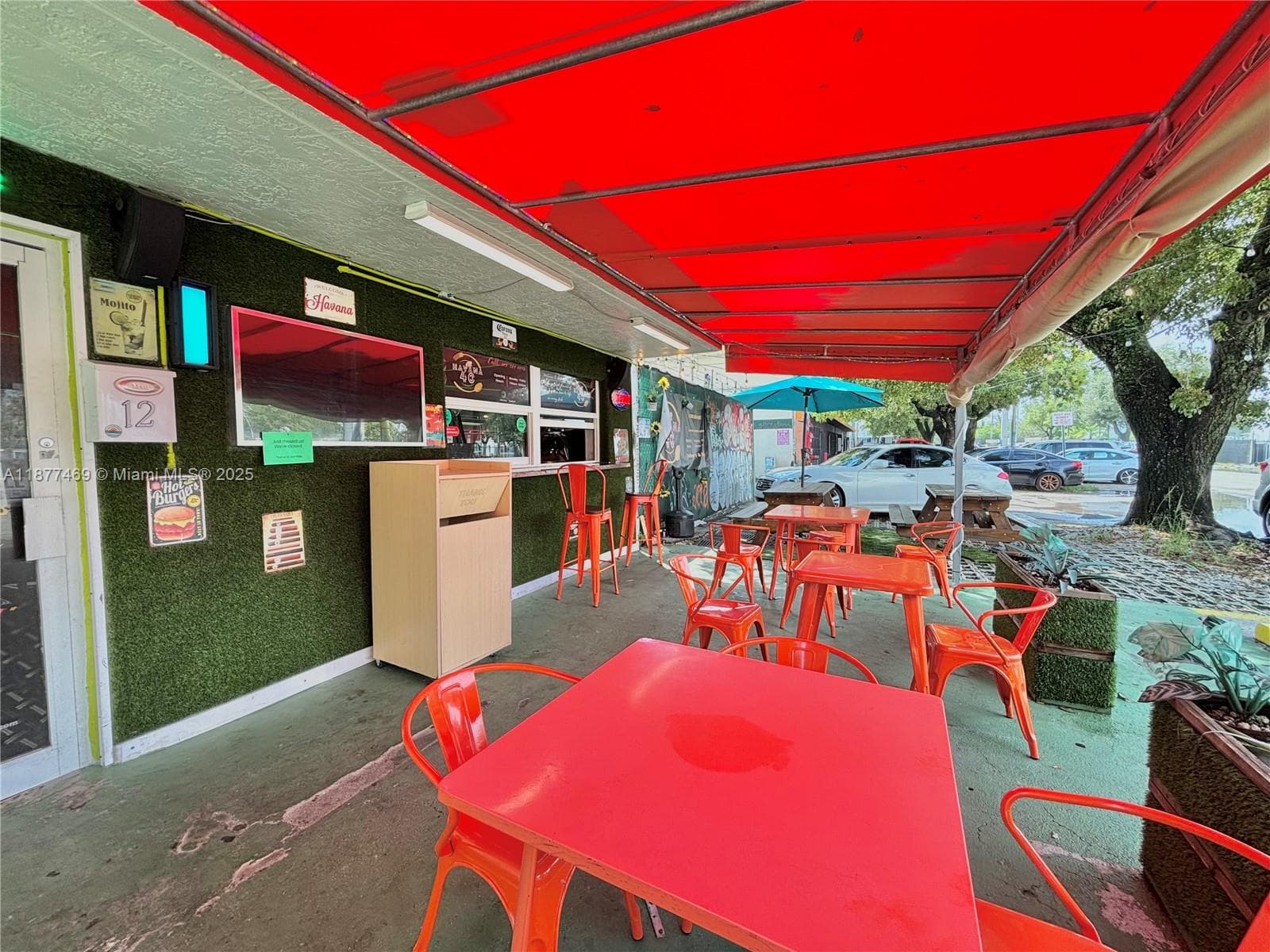 Cafeteria / Bar For Sale by the Palmetto, Miami FL 33155 — 12