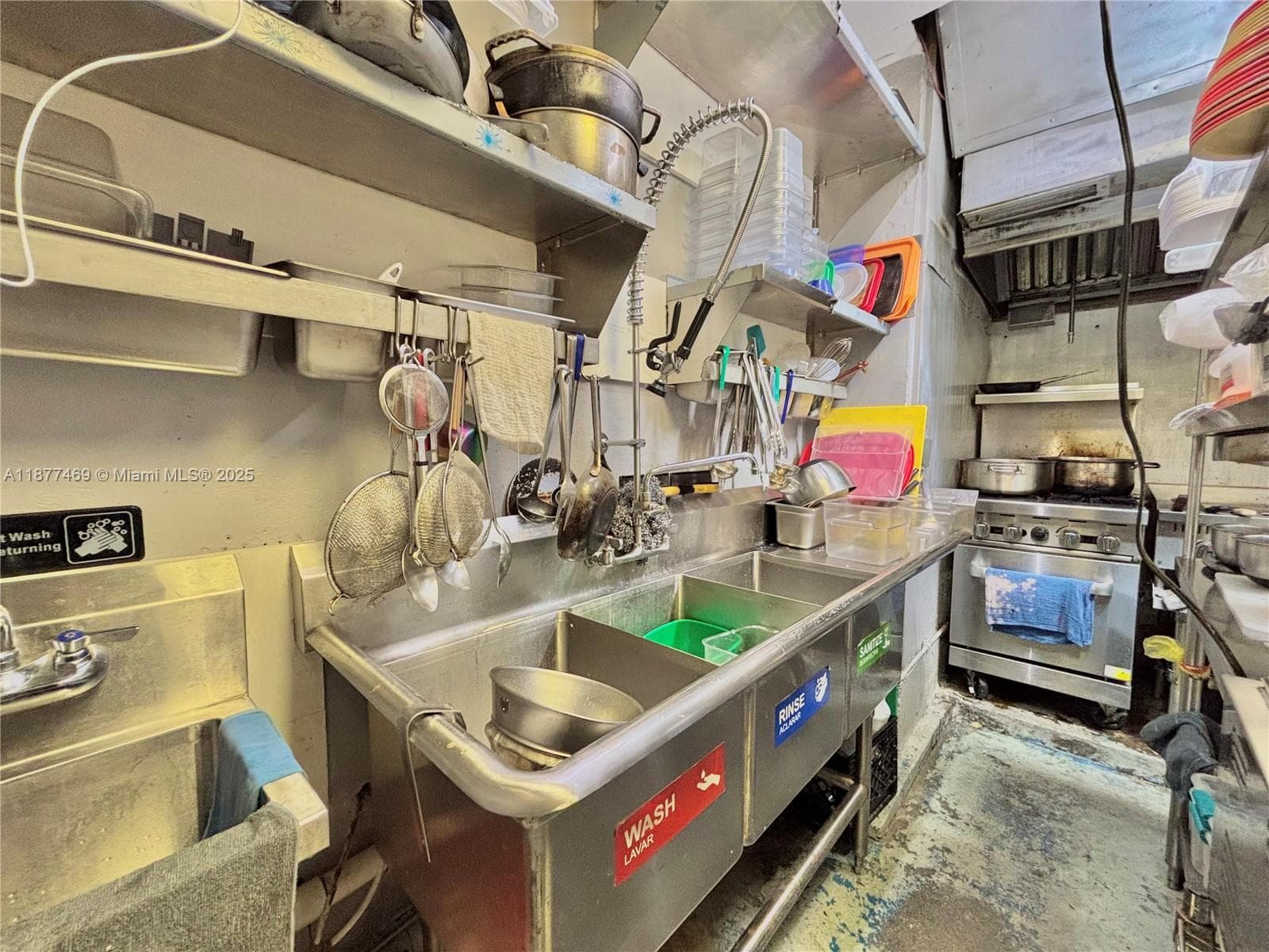 Cafeteria / Bar For Sale by the Palmetto, Miami FL 33155 — 9