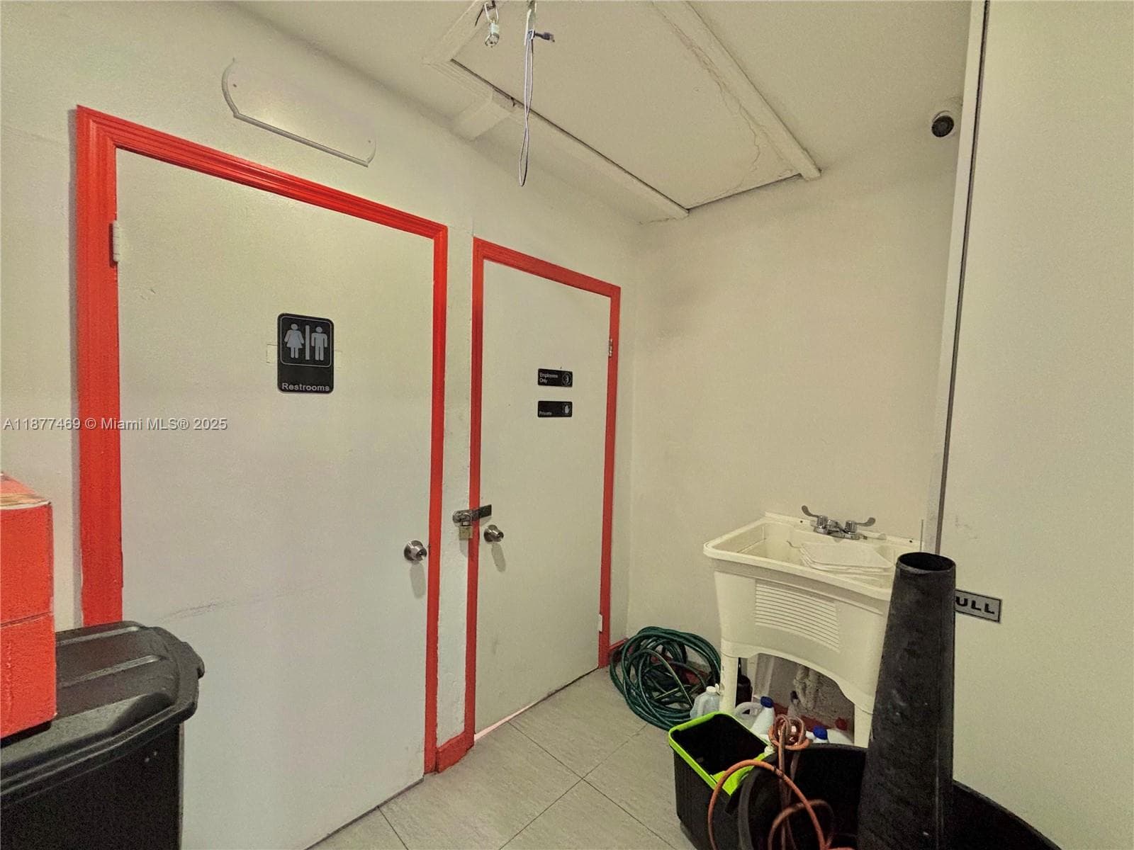 Cafeteria / Bar For Sale by the Palmetto, Miami FL 33155 — 11