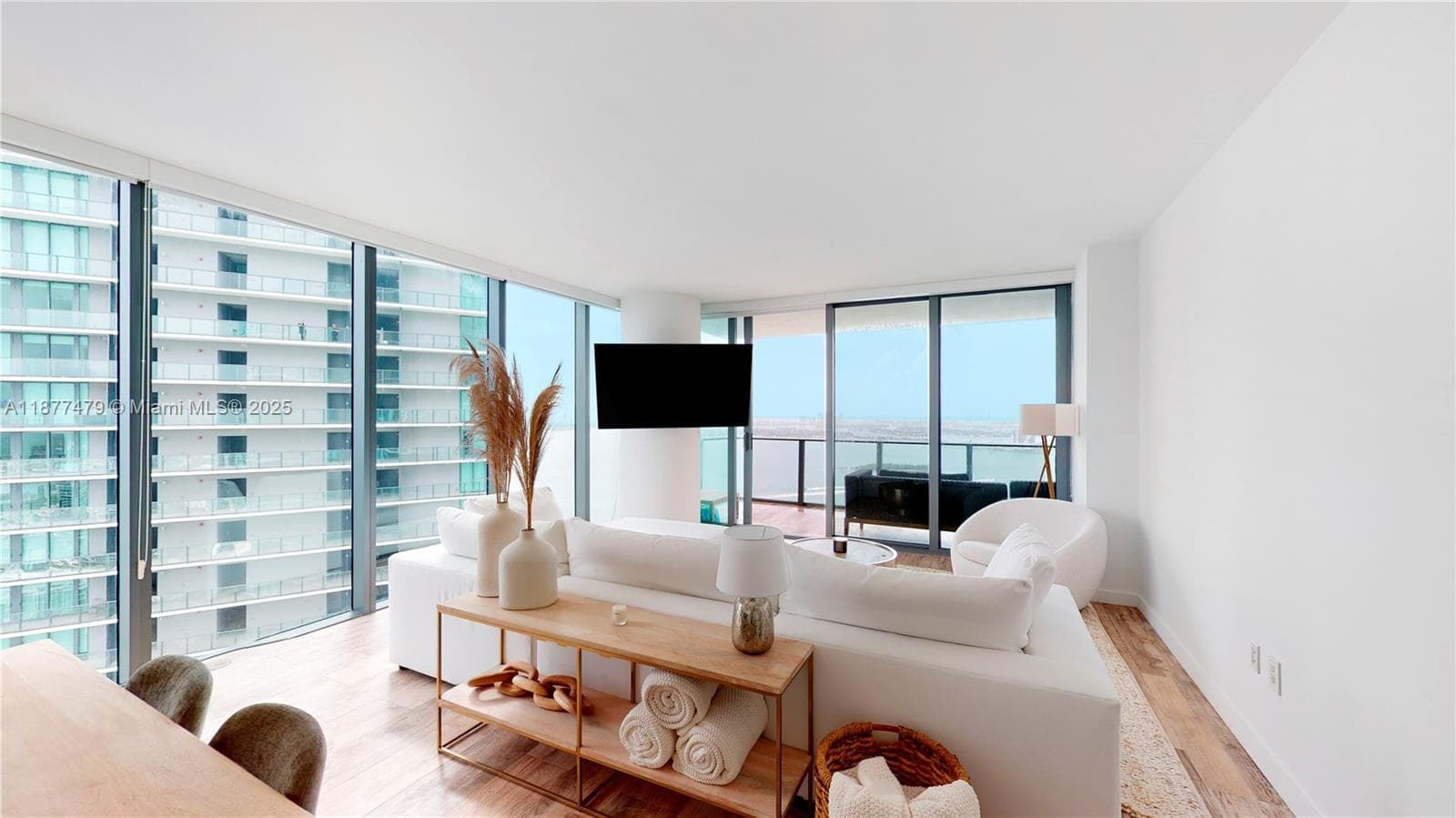 650 NE 32ND ST # 4607, Miami FL 33137 — 2