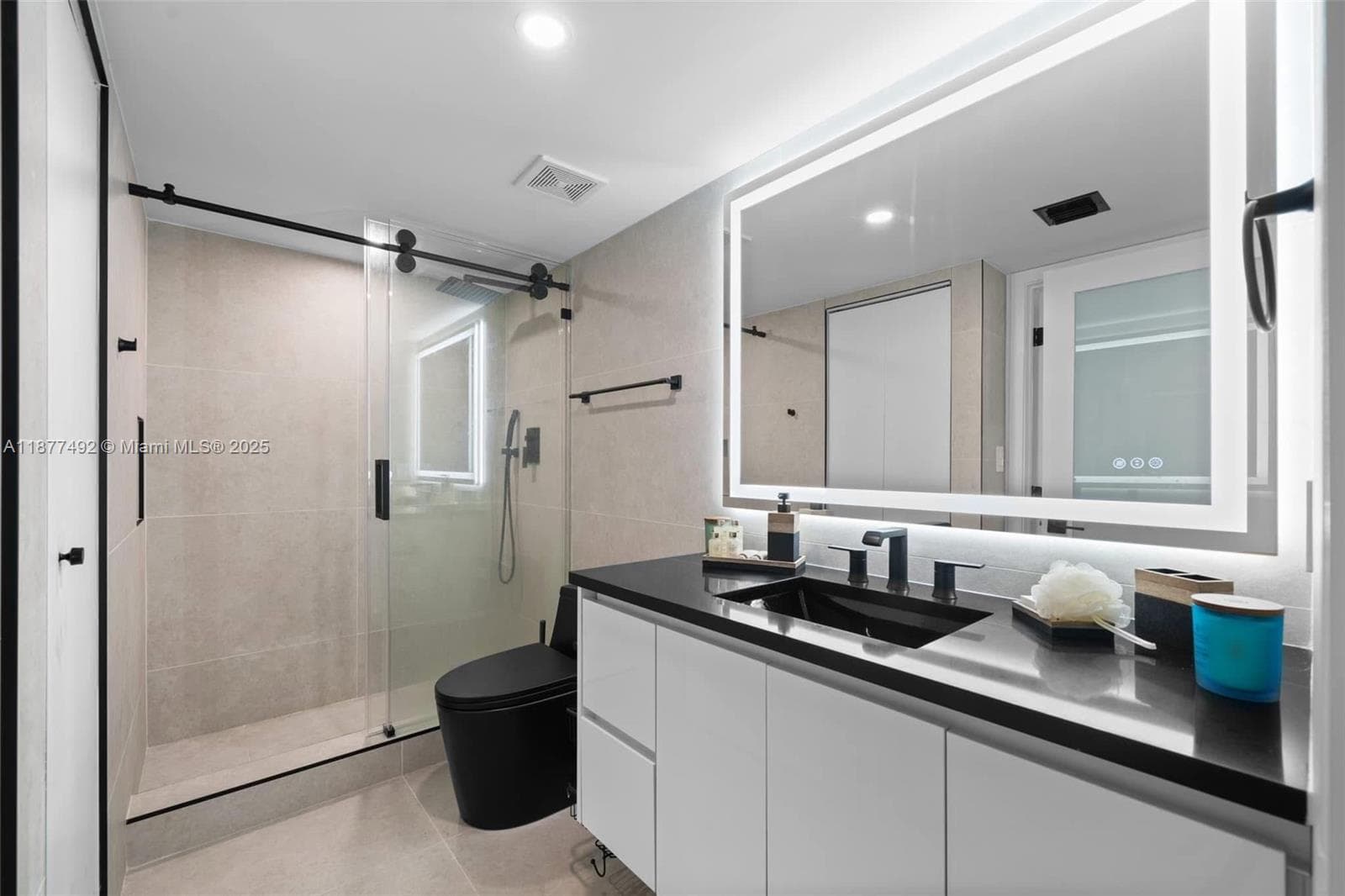 1200 Brickell Bay Dr # 2812, Miami FL 33131 — 7