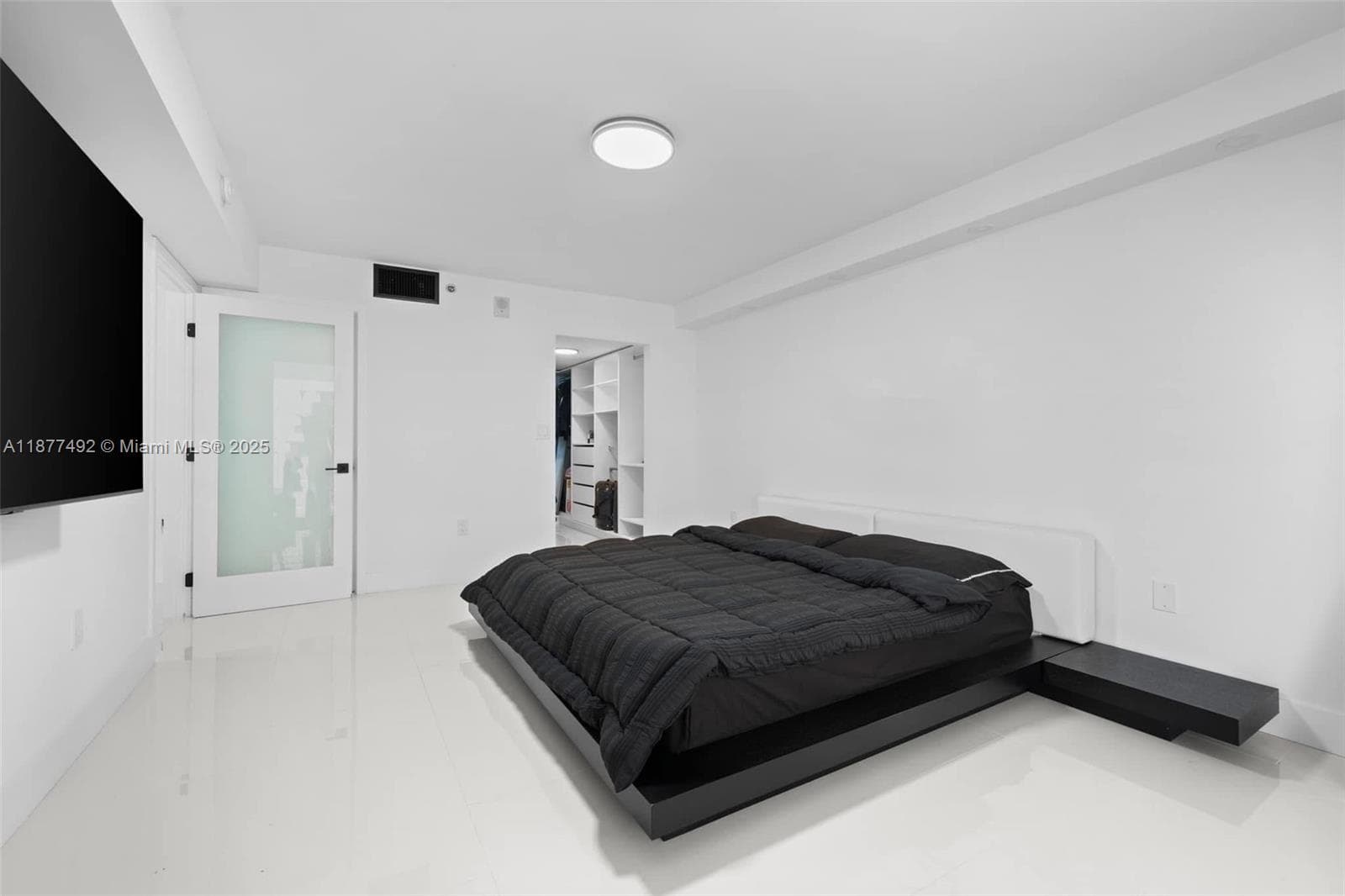 1200 Brickell Bay Dr # 2812, Miami FL 33131 — 9