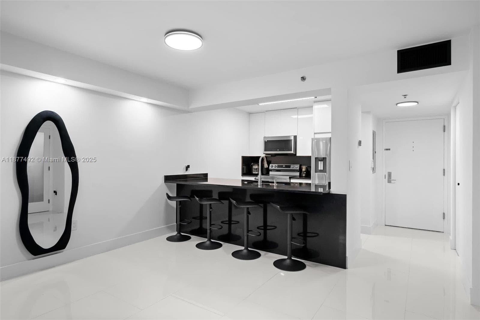 1200 Brickell Bay Dr # 2812, Miami FL 33131 — 10