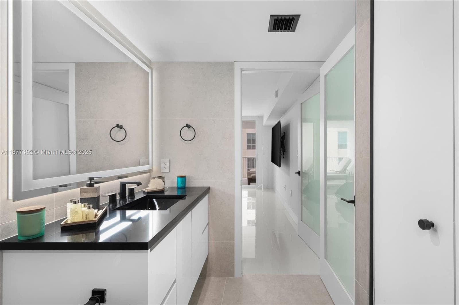 1200 Brickell Bay Dr # 2812, Miami FL 33131 — 15
