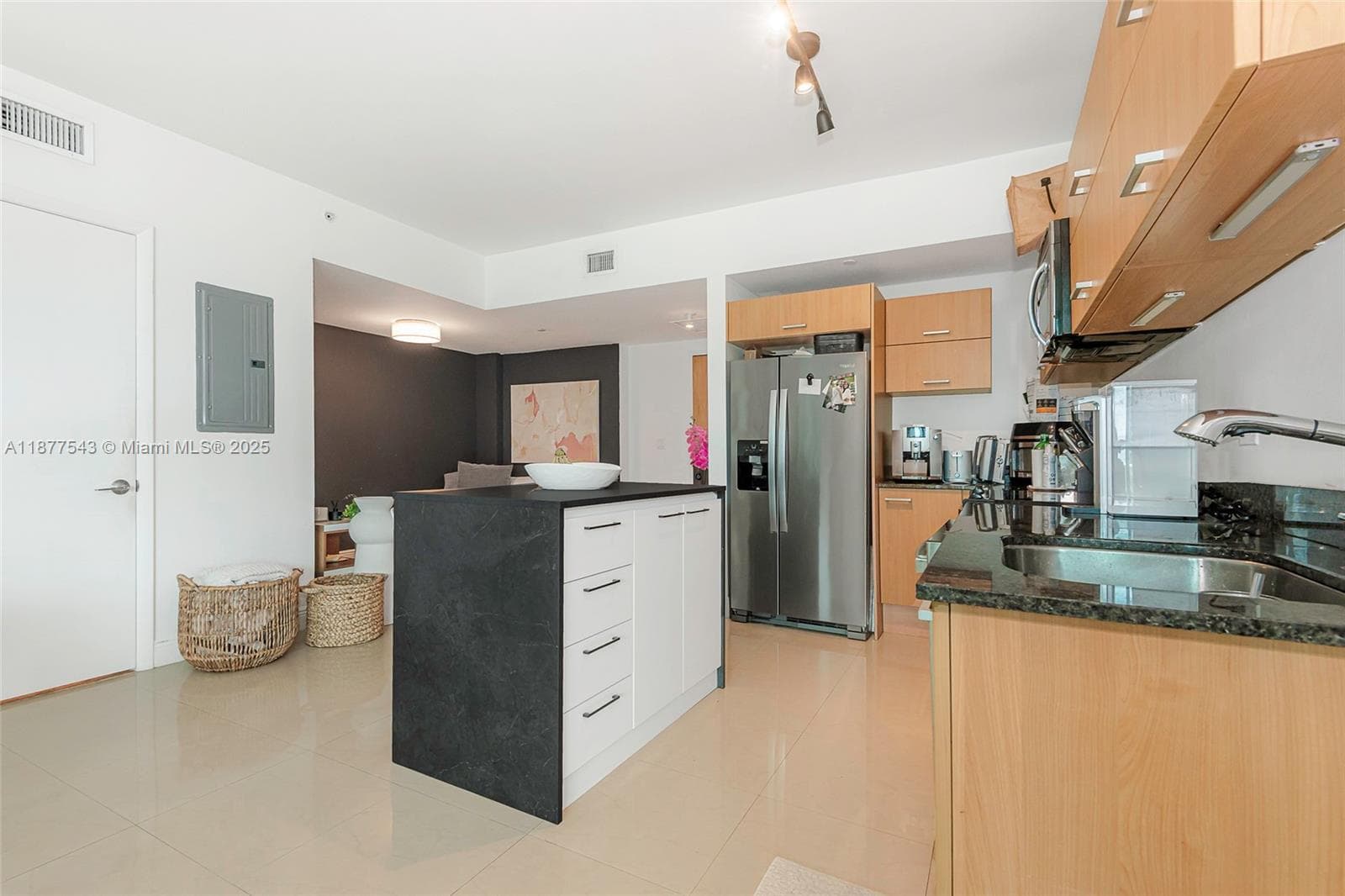 350 S Miami Ave # 3508, Miami FL 33130 — 9