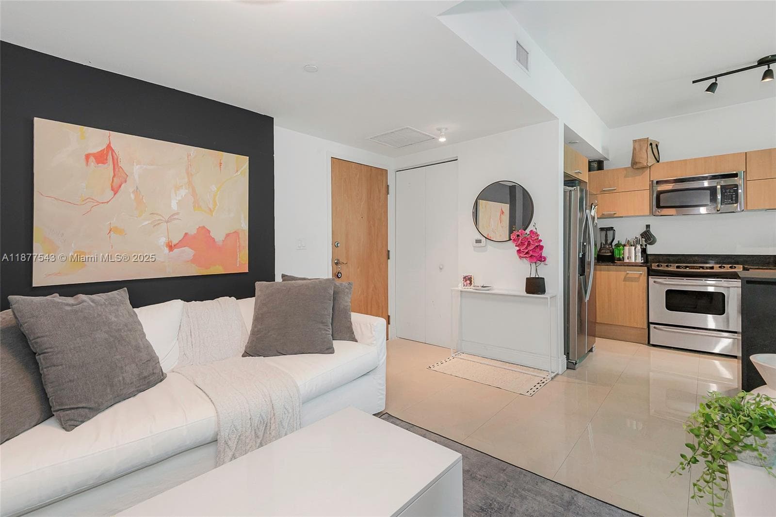 350 S Miami Ave # 3508, Miami FL 33130 — 14