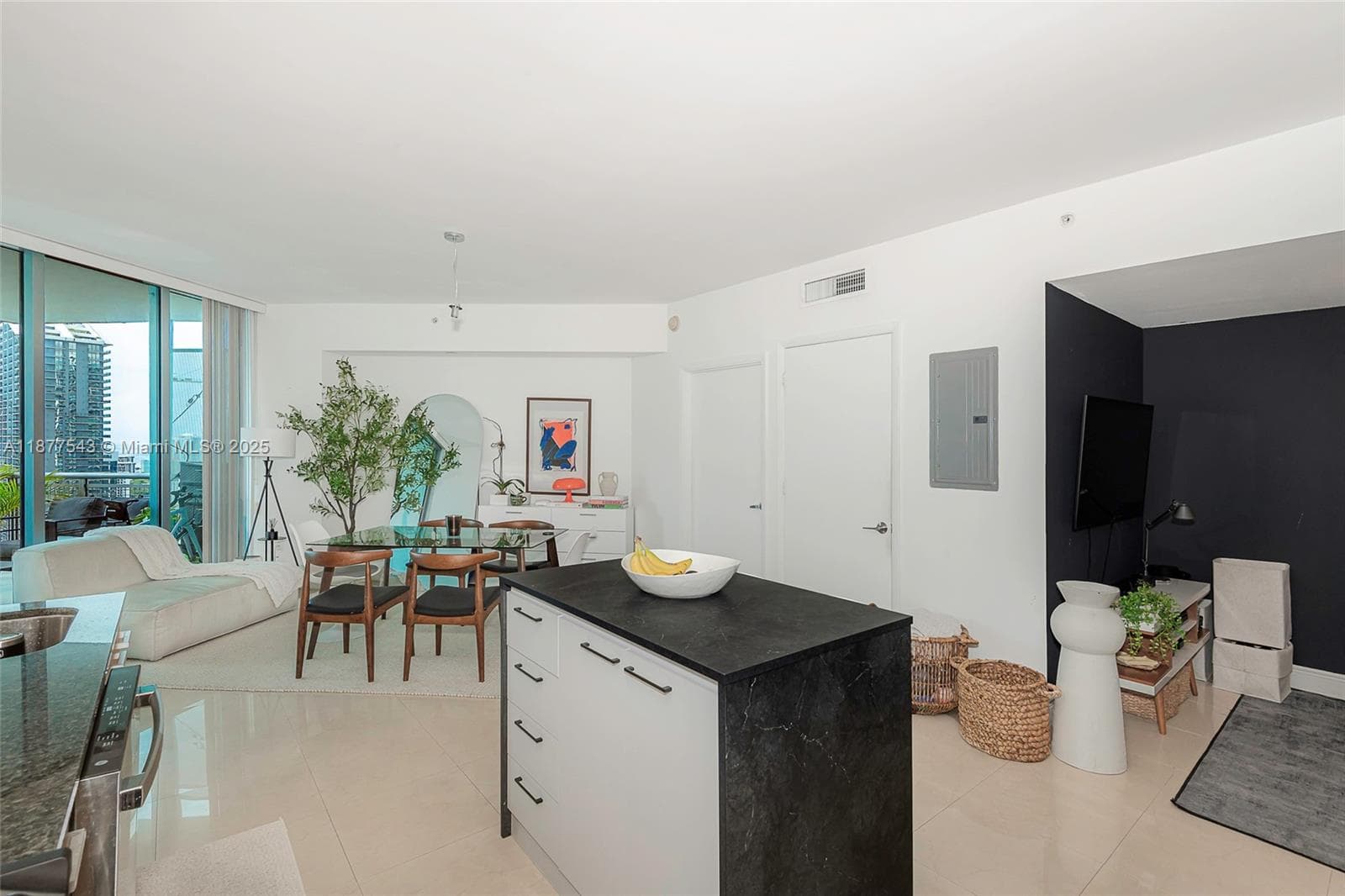 350 S Miami Ave # 3508, Miami FL 33130 — 11