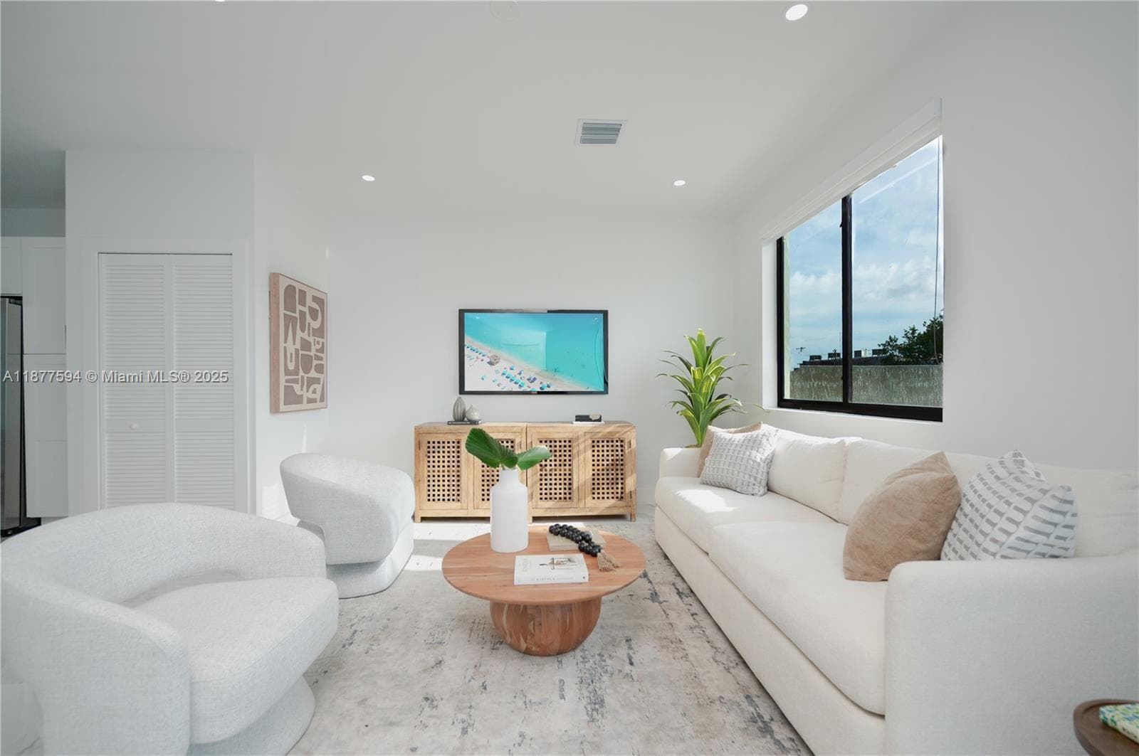 238 NW 2nd St # 6, Florida City FL 33034 — 3