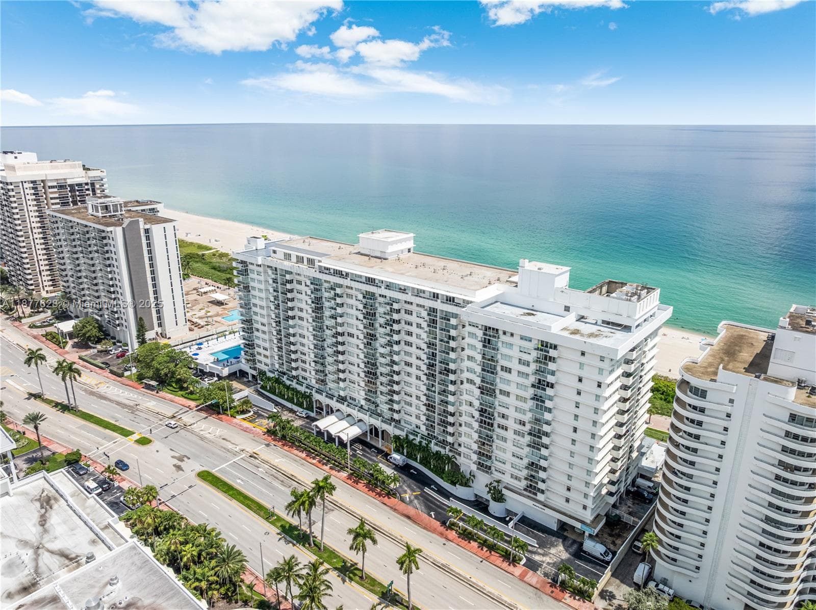 5601 Collins Ave # 1011, Miami Beach FL 33140 — 30