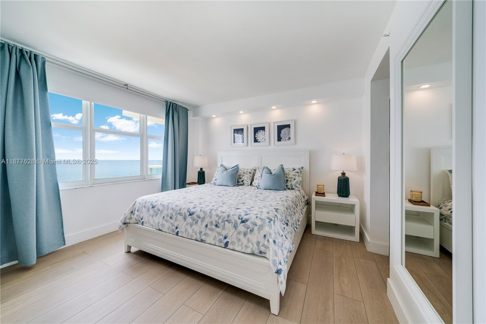 5601 Collins Ave # 1011, Miami Beach FL 33140 — 19