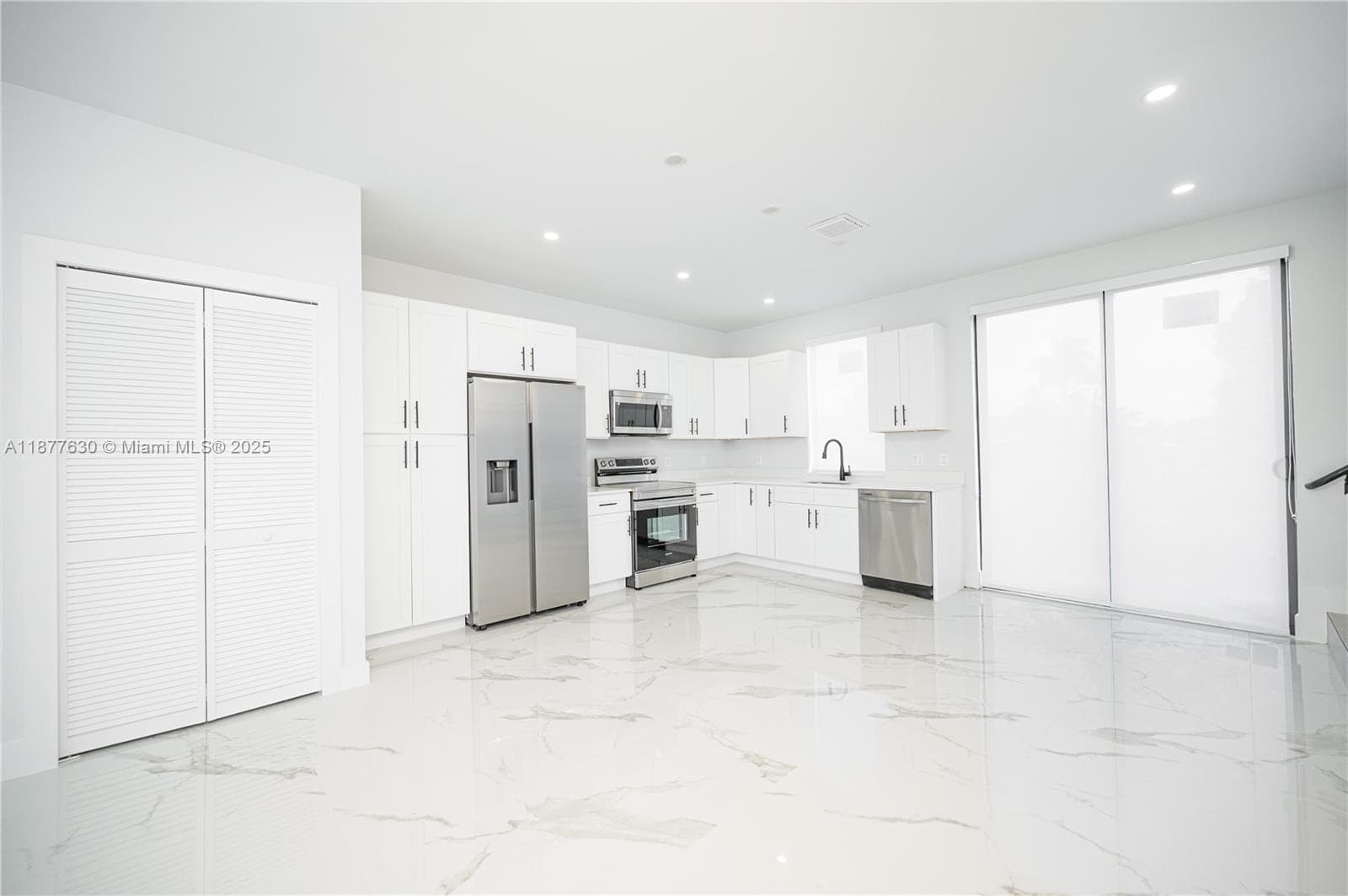 238NW 2nd St # 5, Florida City FL 33034 — 8