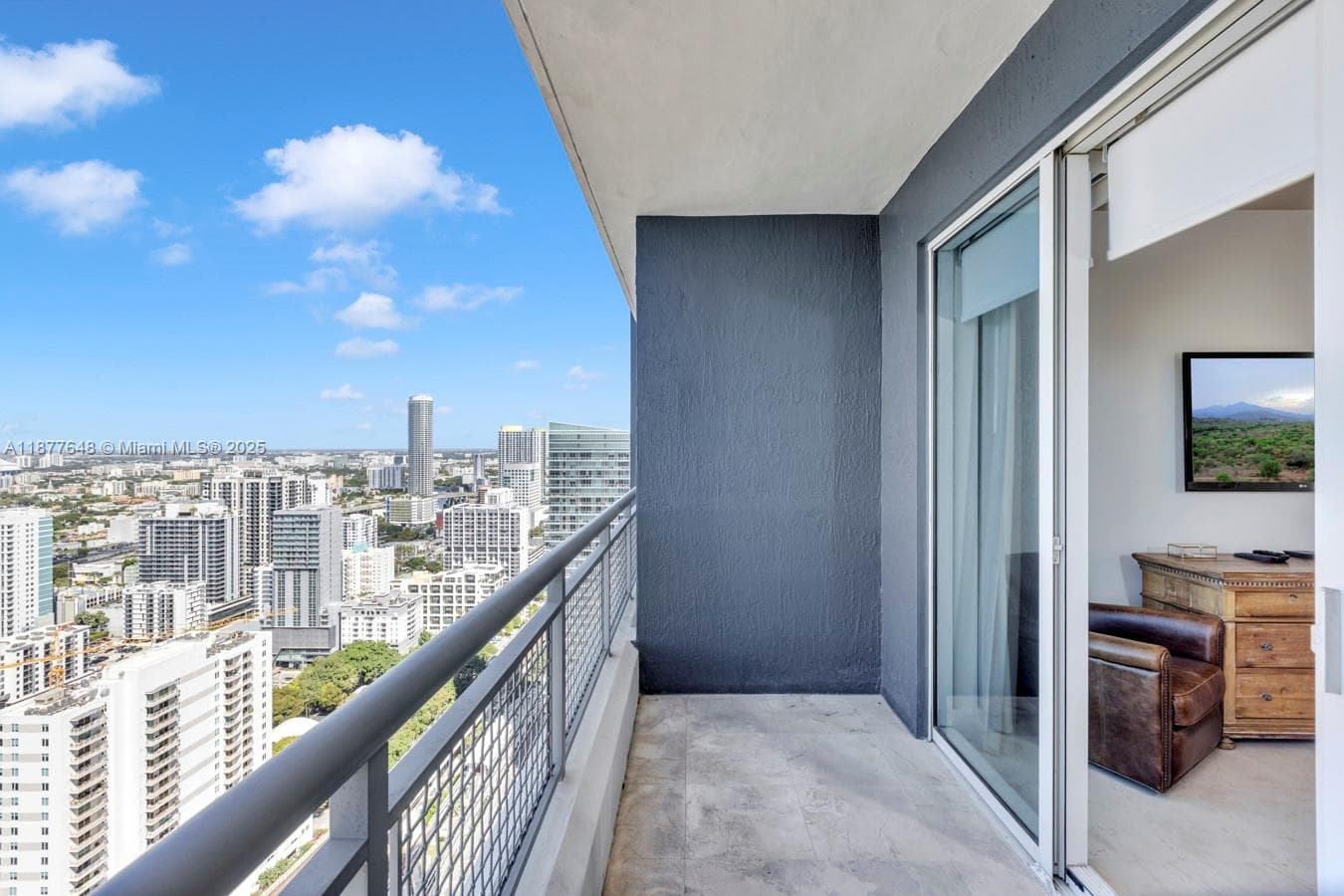 60 SW 13th St # 3402, Miami FL 33130 — 20